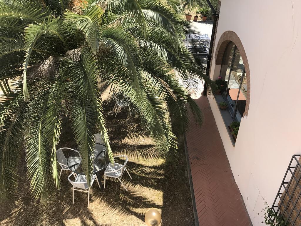 Agriturismo Villani Poderi Nesti & Cupoli Lastra a Signa Luaran gambar